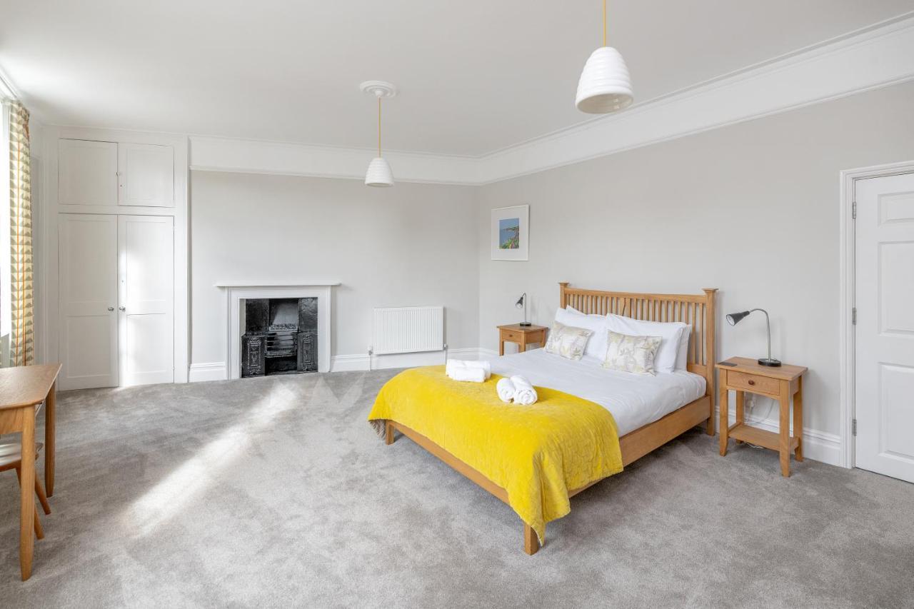 Spacious Maisonette With Parking - 10 Mins Walk From Bath Abbey - 2 Bed & 2 바스 외부 사진