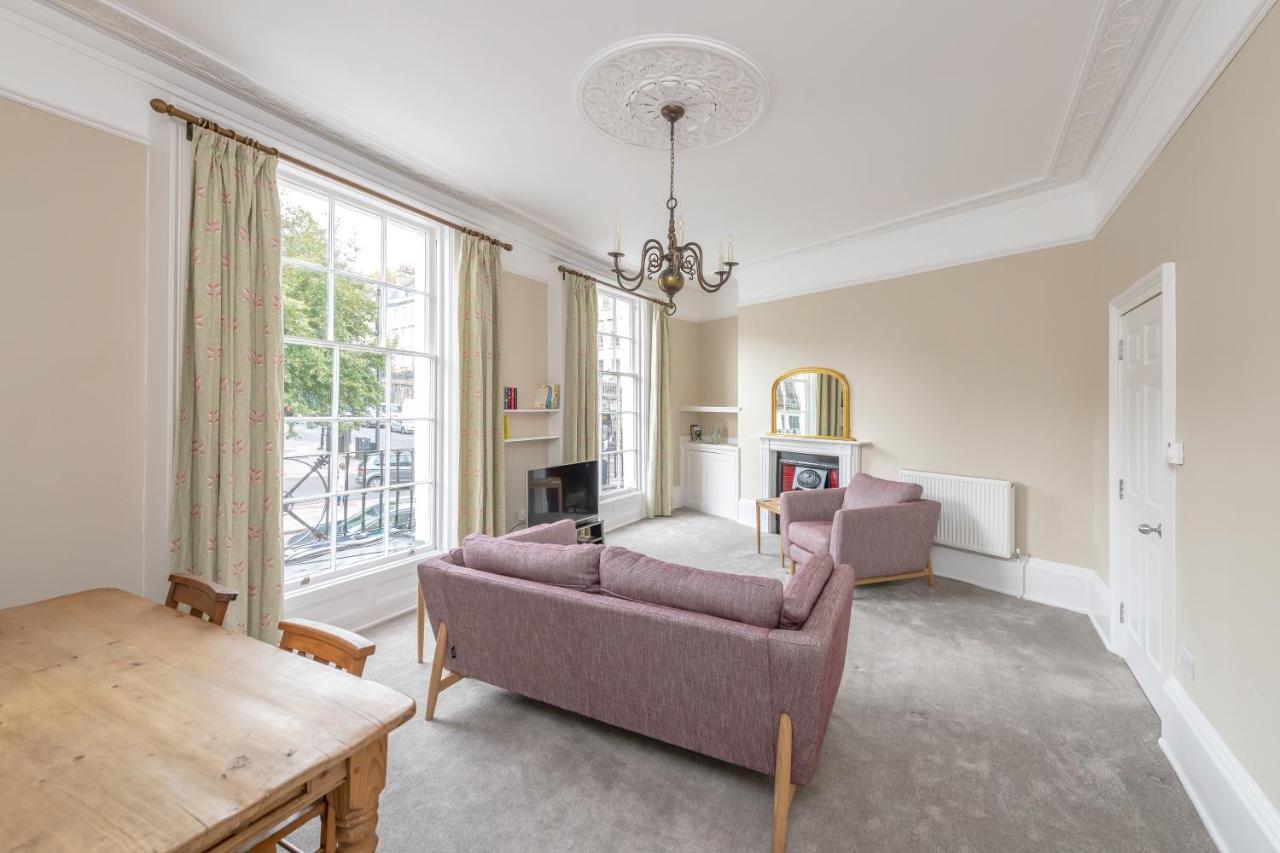 Spacious Maisonette With Parking - 10 Mins Walk From Bath Abbey - 2 Bed & 2 바스 외부 사진