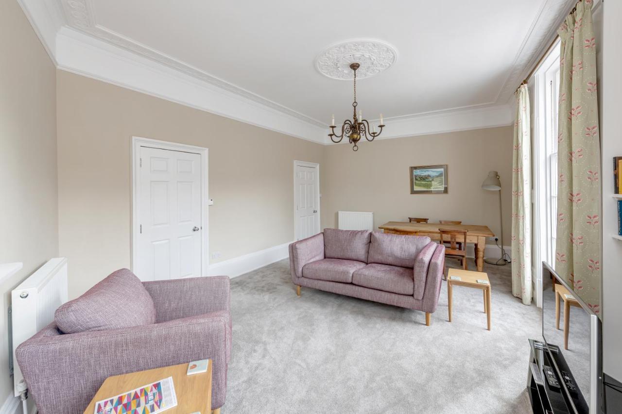 Spacious Maisonette With Parking - 10 Mins Walk From Bath Abbey - 2 Bed & 2 바스 외부 사진